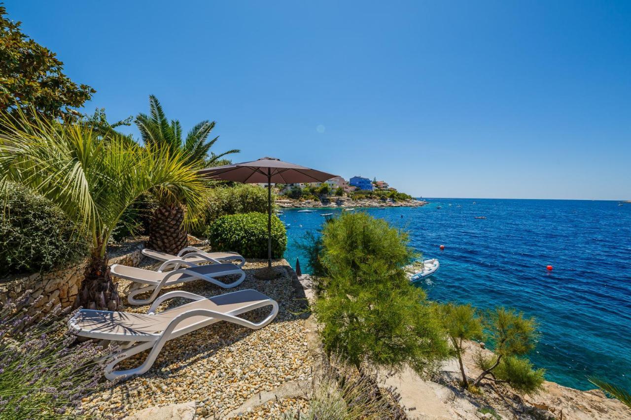 Villa Lavanda Deluxe Rogoznica  Exteriör bild